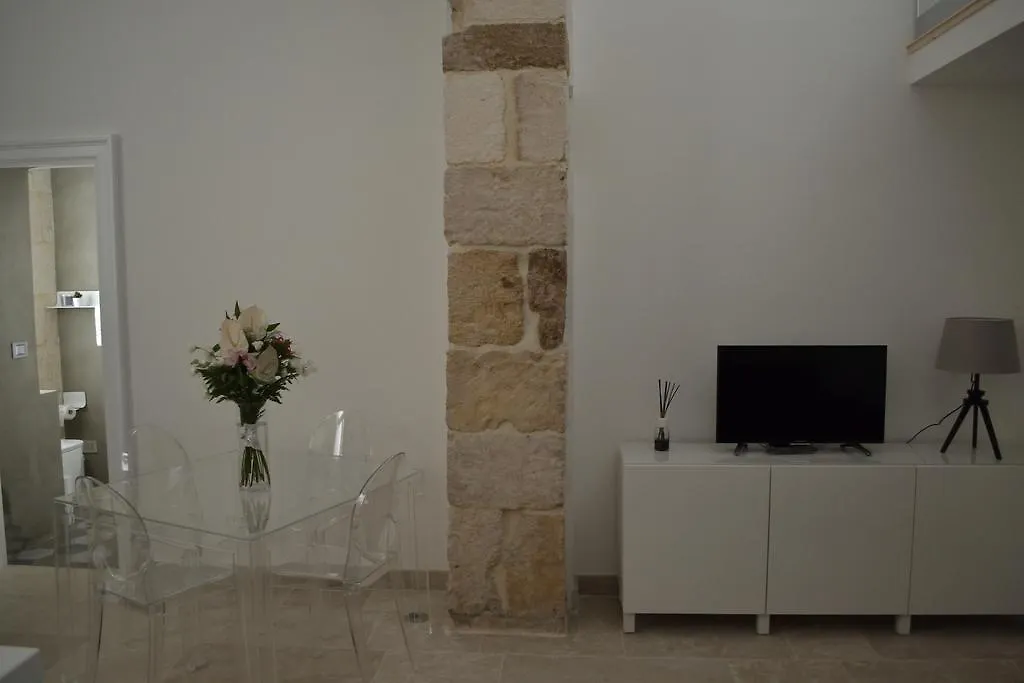 فيلا Casina Trento سيراكوزا 0*,